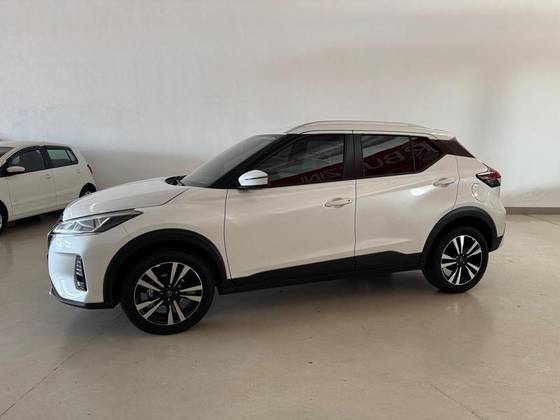 NISSAN KICKS PLAY 1.6 16V FLEXSTART SENSE XTRONIC NISSAN KICKS PLAY 1.6 16V FLEXSTART SENSE XTRONIC